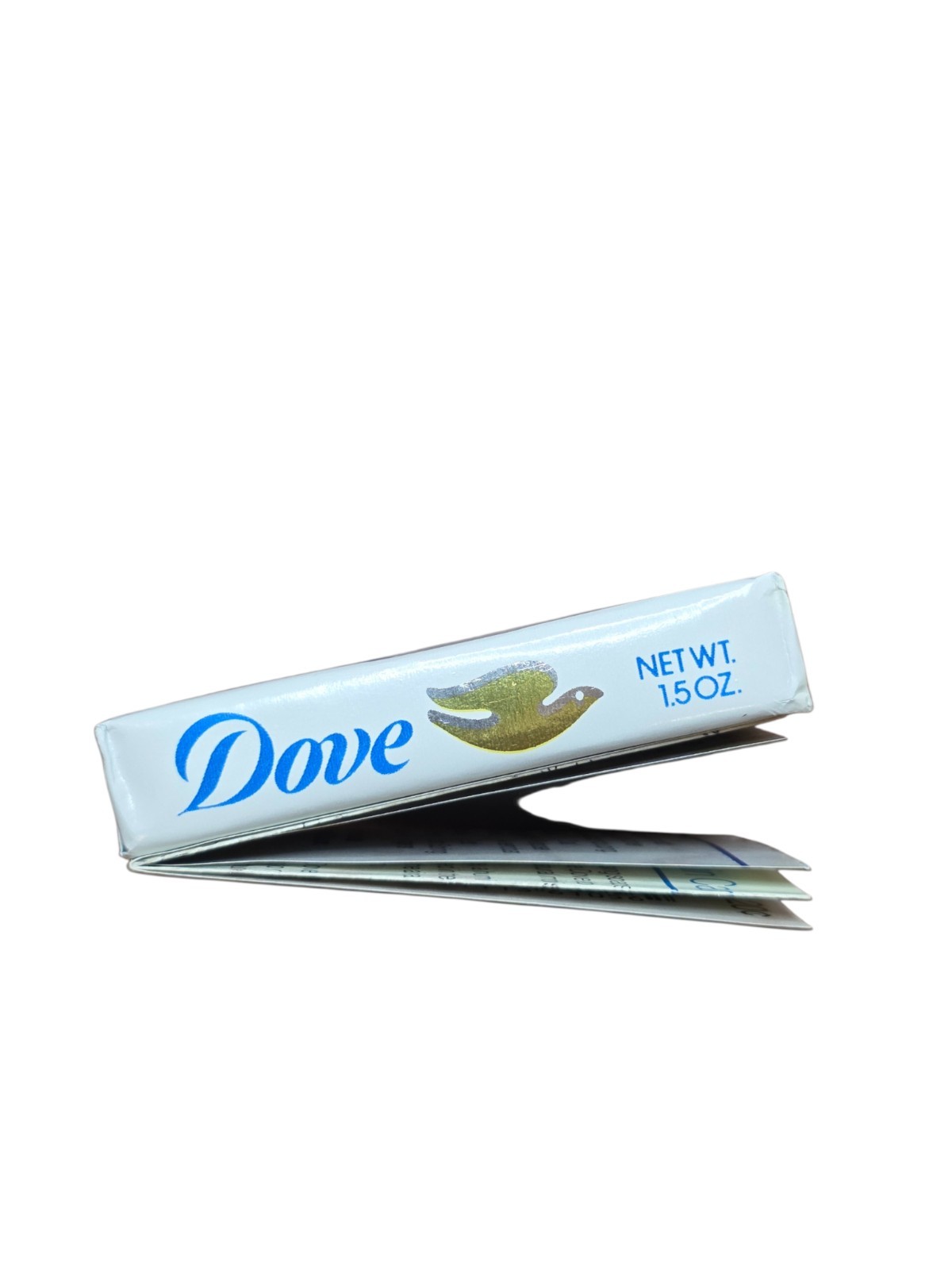 Dove Travel Size Soap 1.5 oz w/ Vintage Insert No Expiration?
