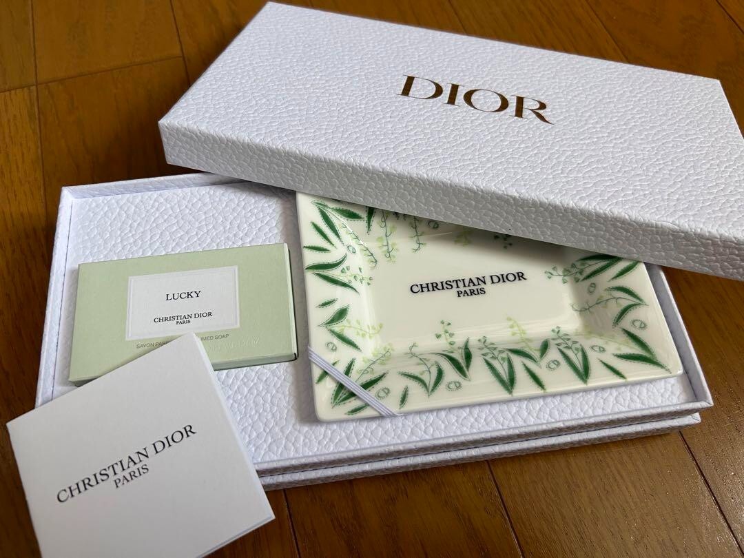 Christian Dior Maison Lucky soap set Soap & Soap Dish Tray Flower Ceramics gift