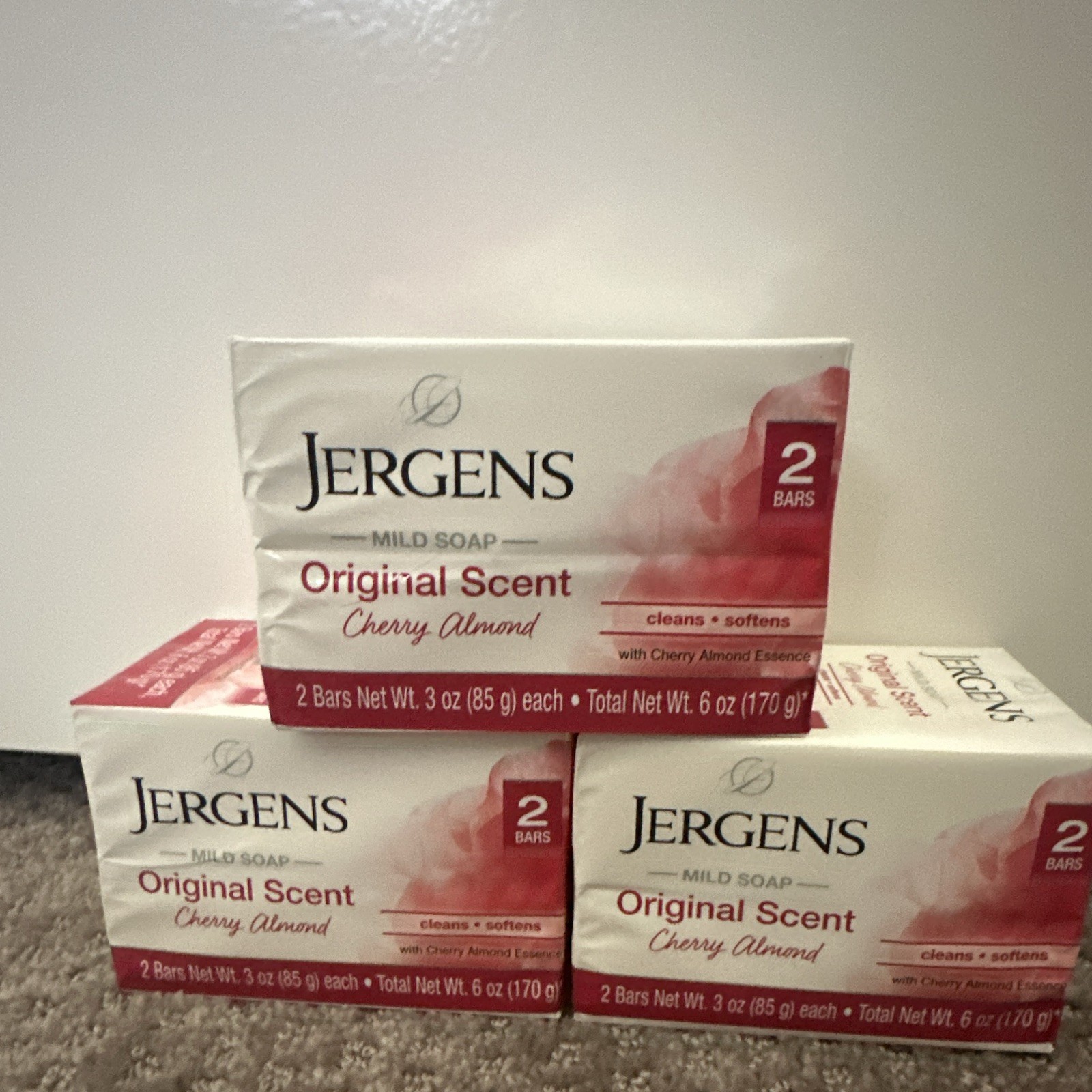 Jergens Mild Bar Soap Cherry Almond Original Scent, 6 BARS (2 Each Pack) SEALED