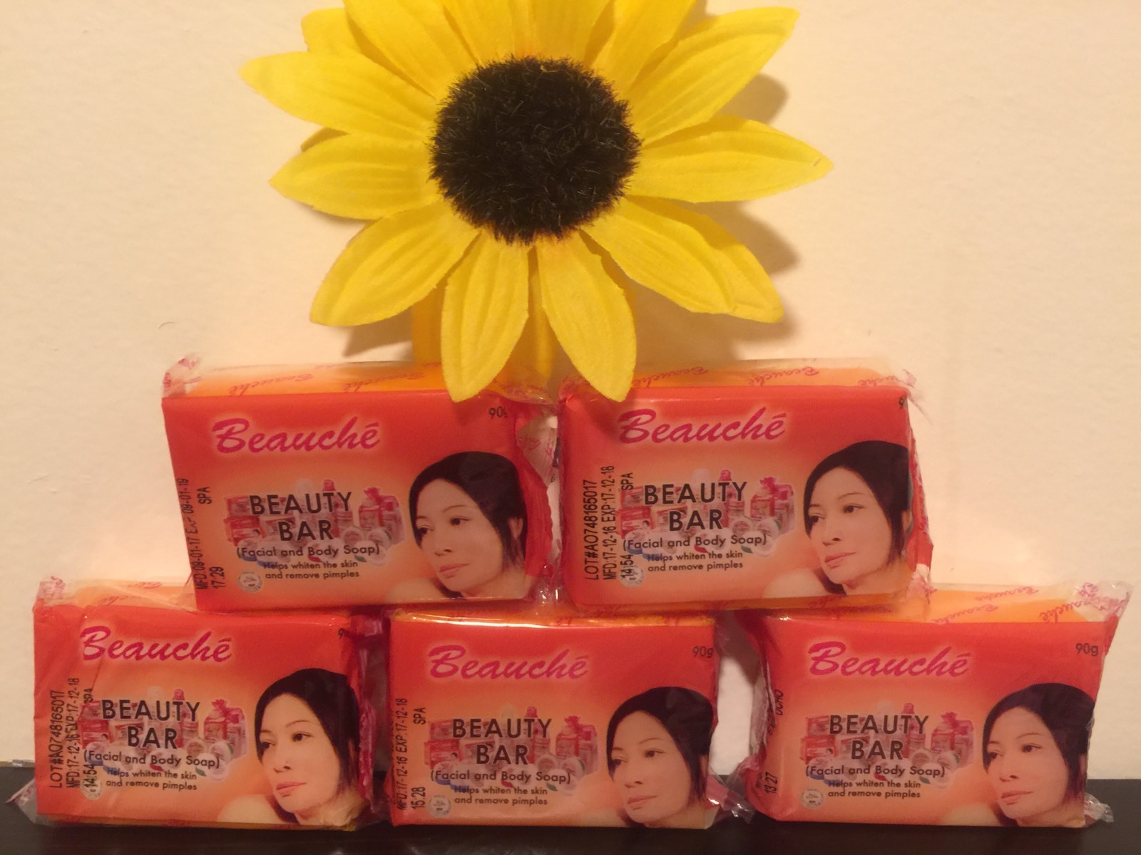 5 X Beauche international Kojic Papaya Beauty Soap.Lot Of 5. USA SELLER
