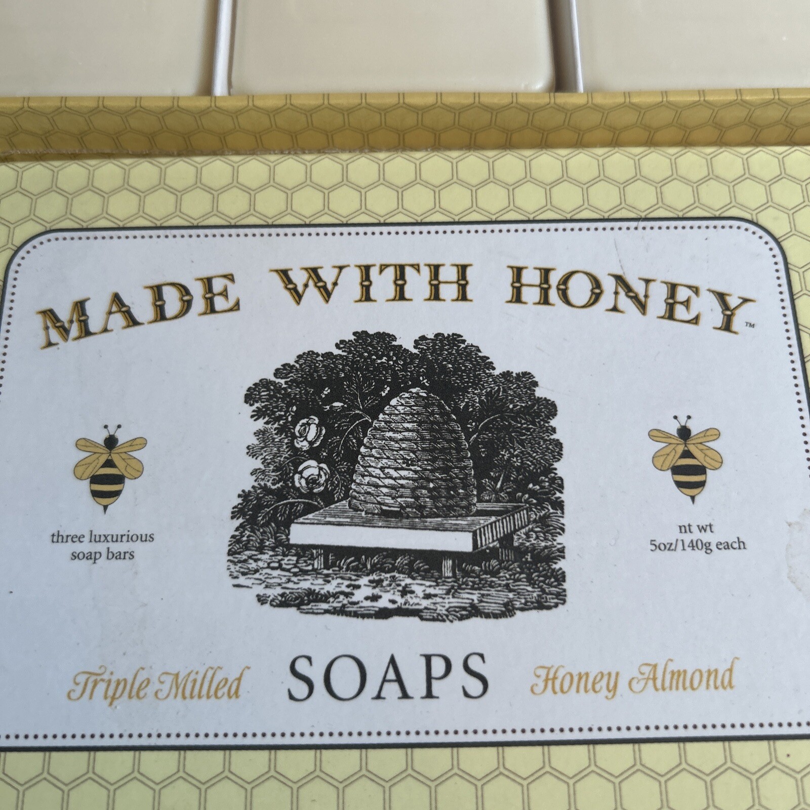 Finnegan & Flaugherty Made With Honey Soap Triple Milled Honey Almond