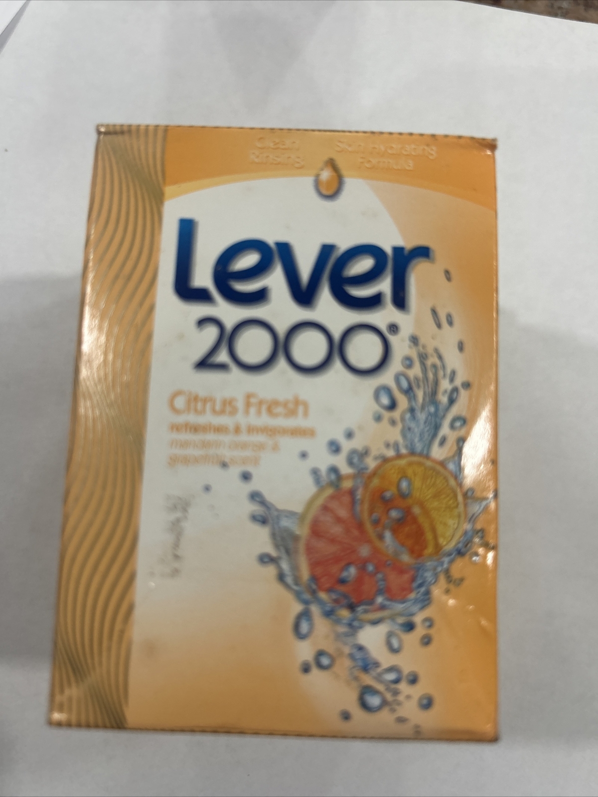 Discontinued Lever 2000 Citrus Fresh 4 oz Bar Soap Lot of 2