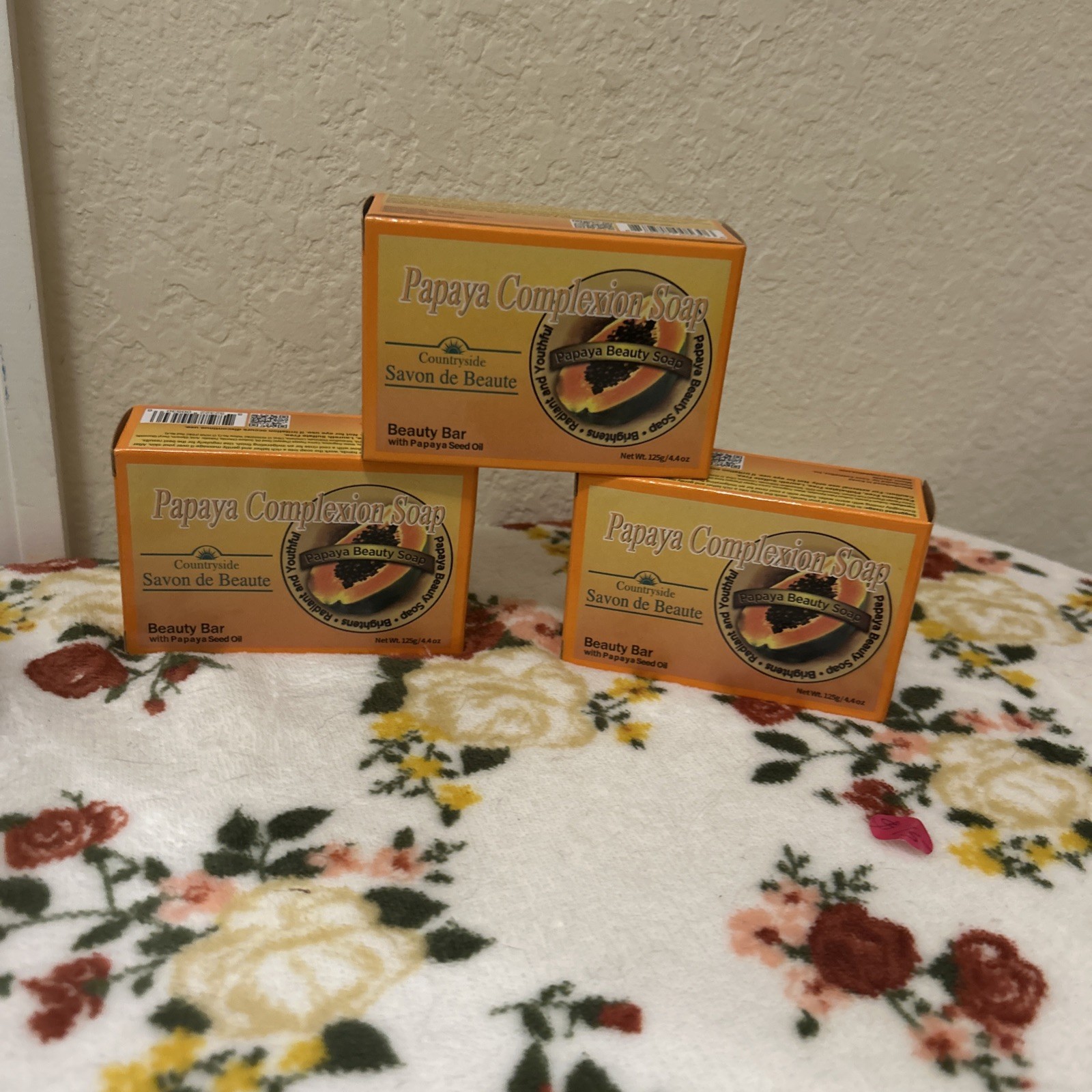CountrySide Papaya Beauty Bar Soap with Papaya Seed Oil 125g Body Face Hands