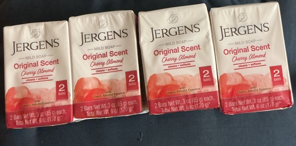 Jergens Cherry Almond Mild Soap Original Scent – 8 Bars (4x 2 Pack) – 3 Oz Each