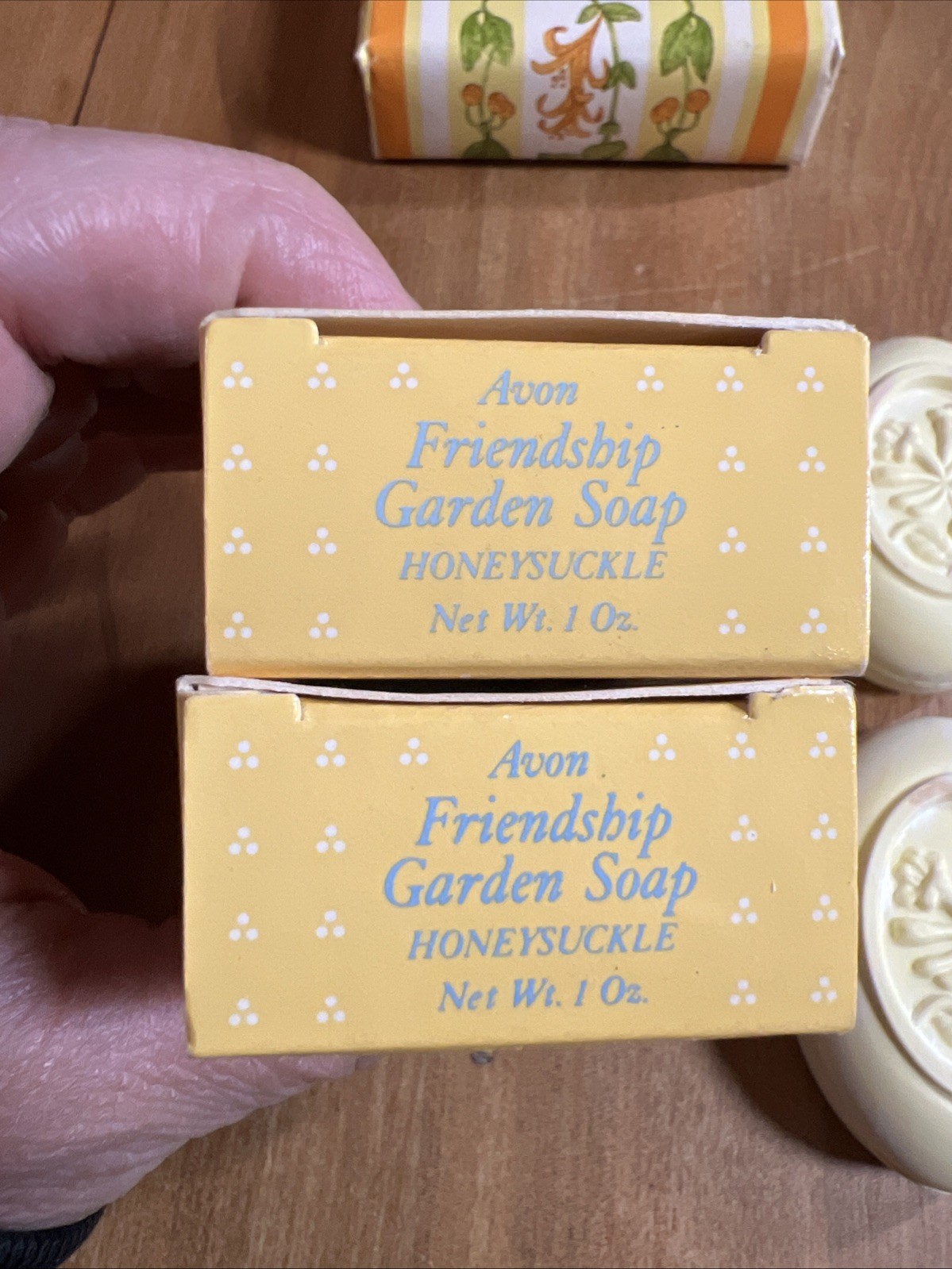 Vintage Avon Honeysuckle 3oz & Friendship Garden Soap 1oz, Set Of 3