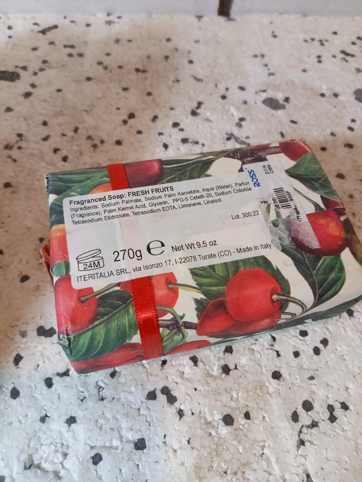 Saponificio Artigianale Florentine fresh fruit Soap 9.5 oz Made in Italy