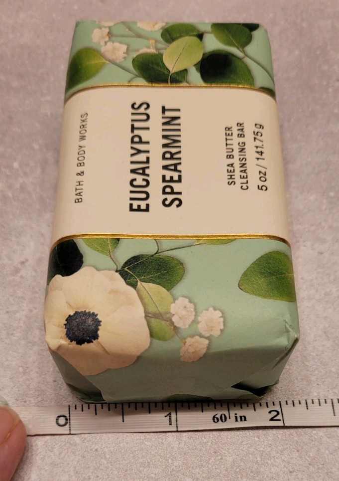 Bath and Body Works EUCALYPTUS SPEARMINT Shea Butter Cleansing Bar Soap Lot 3