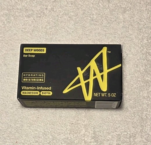 W by Jake Paul Hydrating Moisturizing Soap Bar Deep Woods, 5 oz
