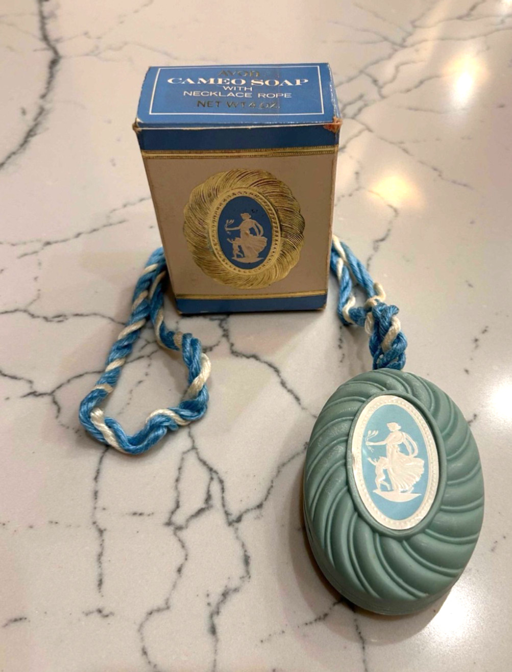Vintage Avon Cameo Soap With Necklace Rope In Original Box – 1969
