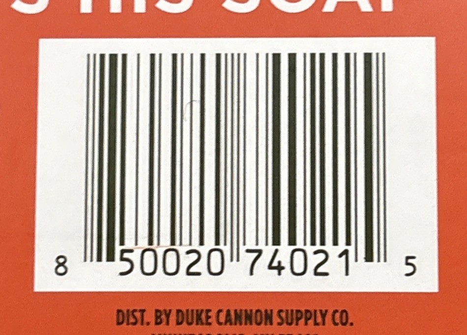 Duke Cannon Soap On a Rope Tactical Scrubber Pouch + Oak Barrel Bourbon Soap
