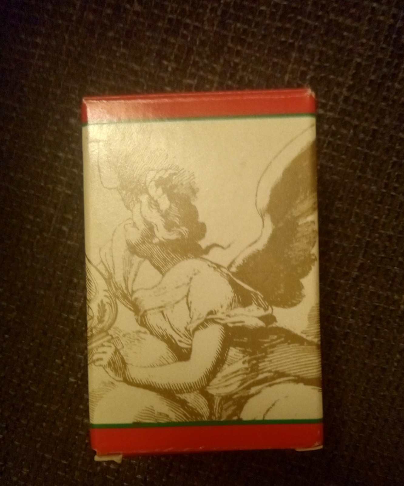 VINTAGE AVON NIGHT MAGIC ANGEL CHERUB SOAP 2 OZ