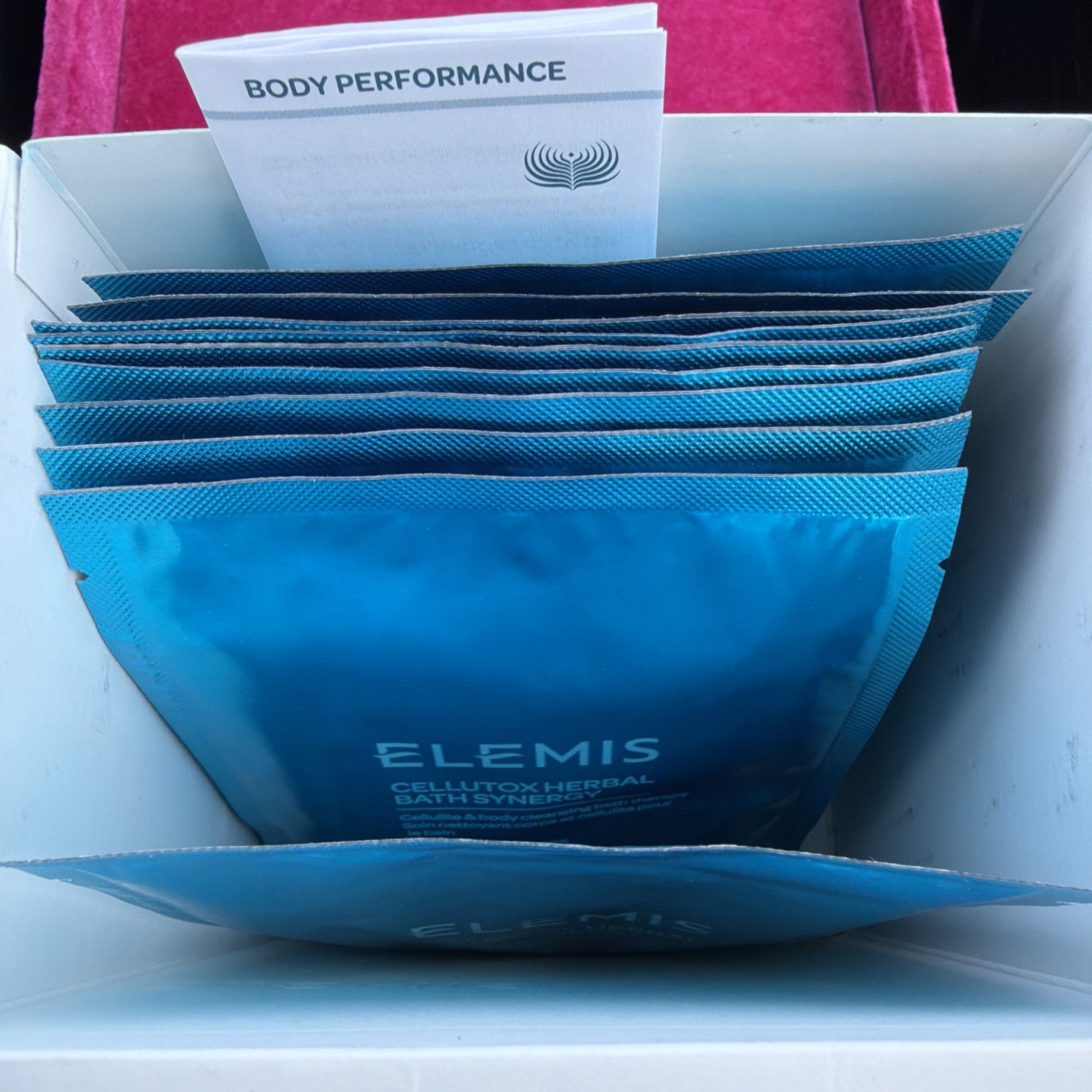 Elemis Cellutox Herbal Bath Synergy 300g 10.6 fl oz 10 Sachets GENUINE