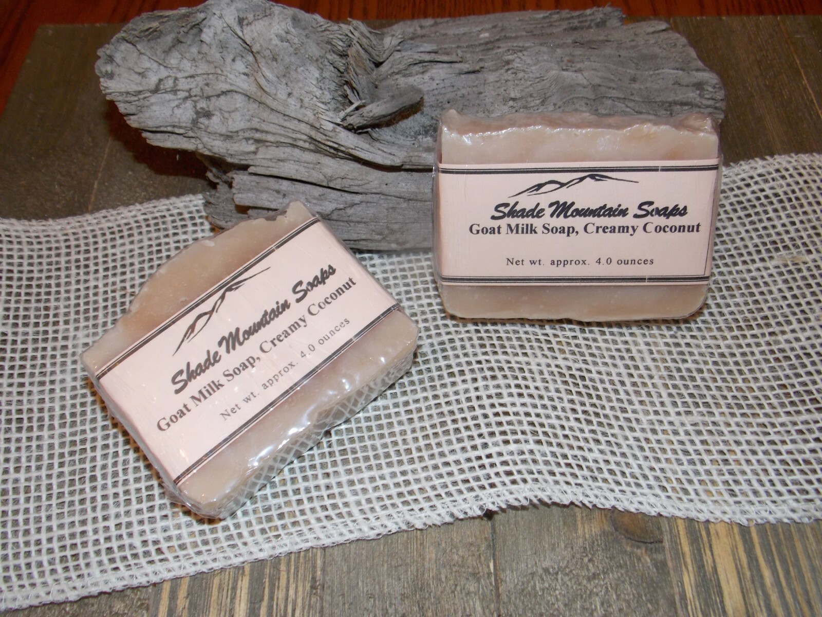 Goat Milk Soap Homemade / Handmade Moisturizing – 4 oz bar – Creamy Coconut