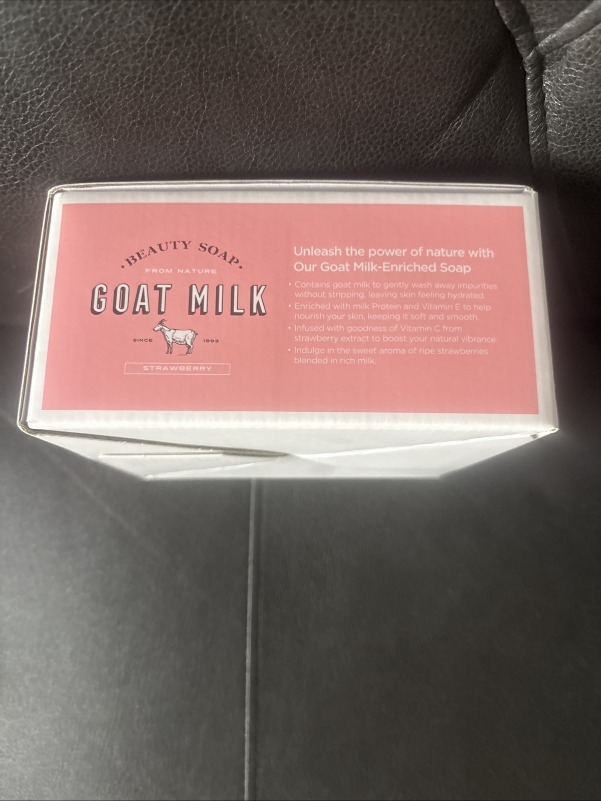 Shower Mate Goat Milk Beauty Soap Strawberry Moisturizing Bars 3.17oz x12