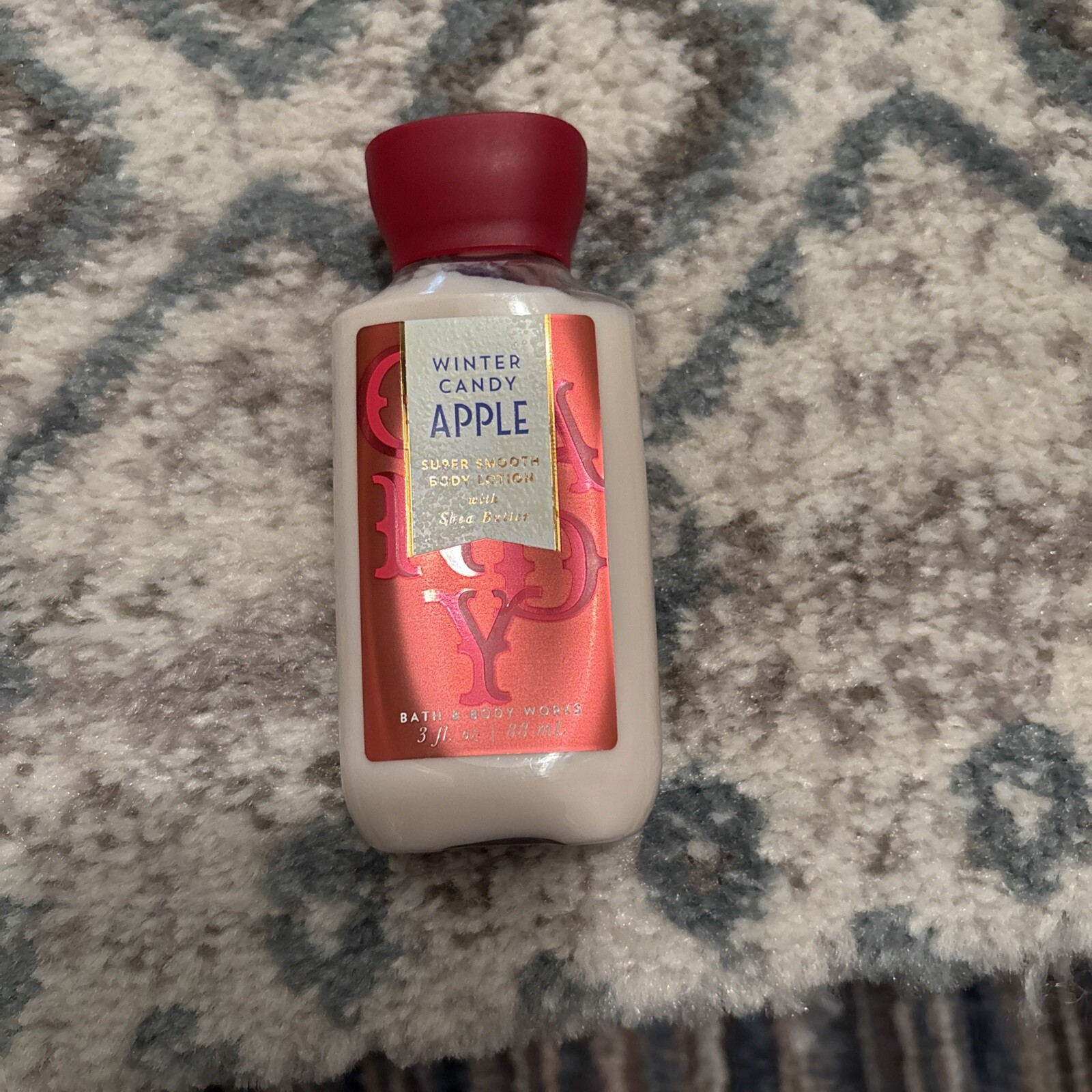 NEW BATH & BODY WORKS WINTER CANDY APPLE BODY LOTION HAND CREAM 3 OZ TRAVEL SIZE