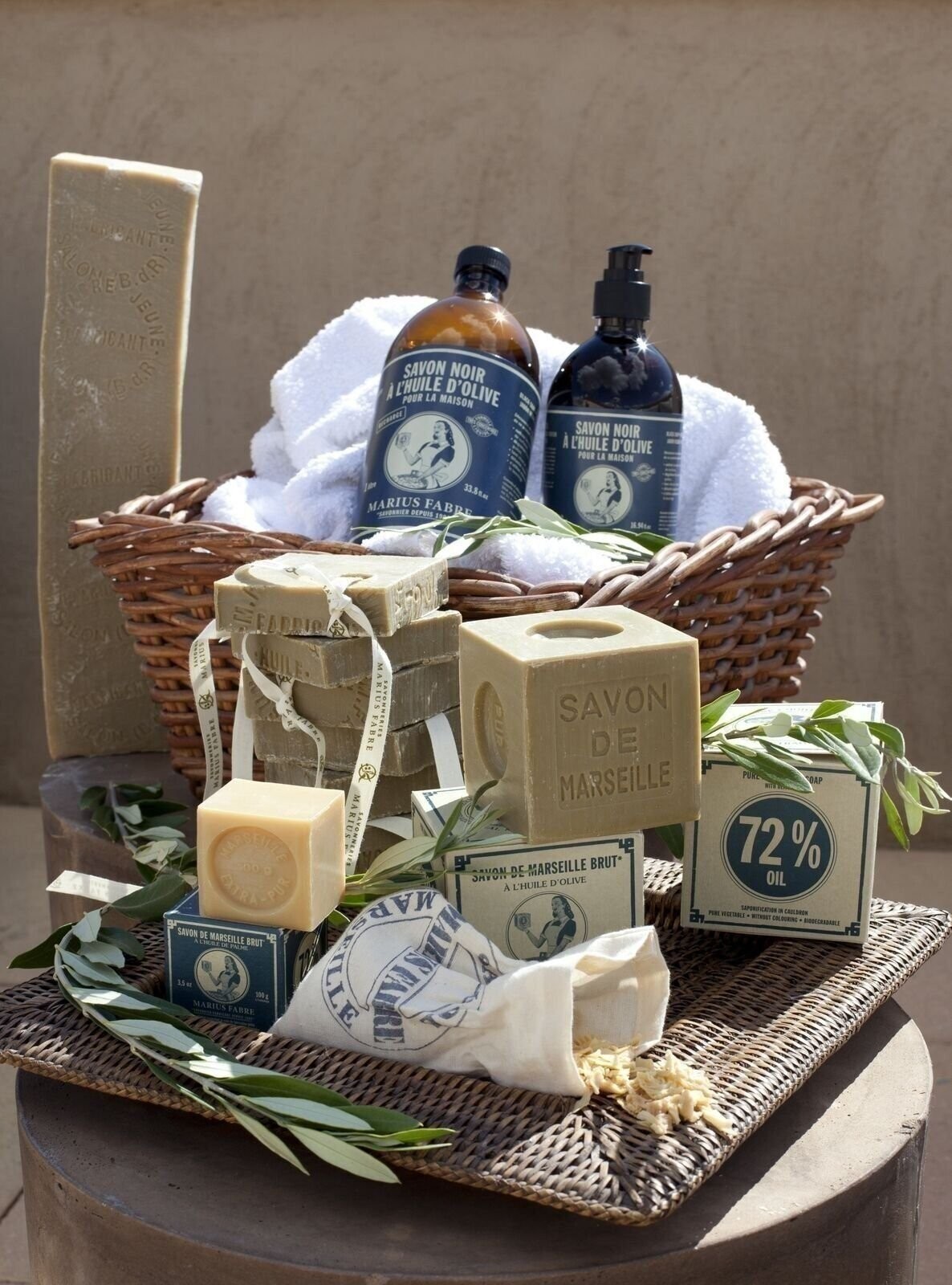 Marius Fabre Olive Oil Soap on Rotary Holder for Wall-Mounted Marseille soap…